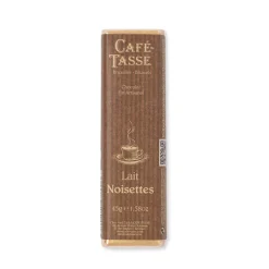 Barre de chocolat au lait noisettes