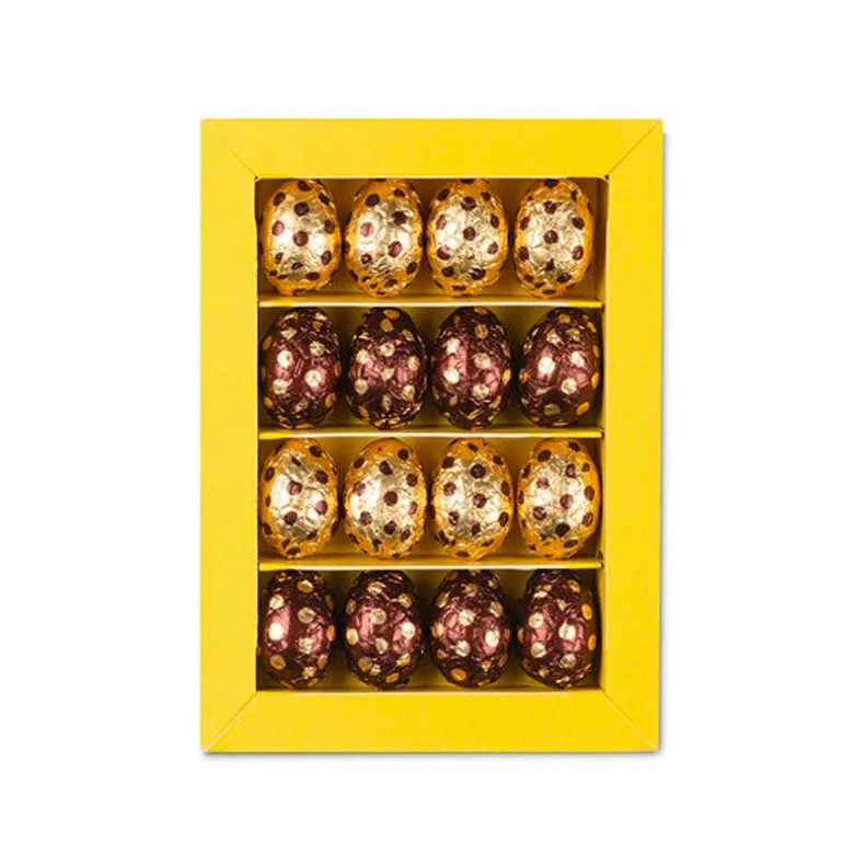 Boîte de 16 œufs en chocolat assortis Café Tasse