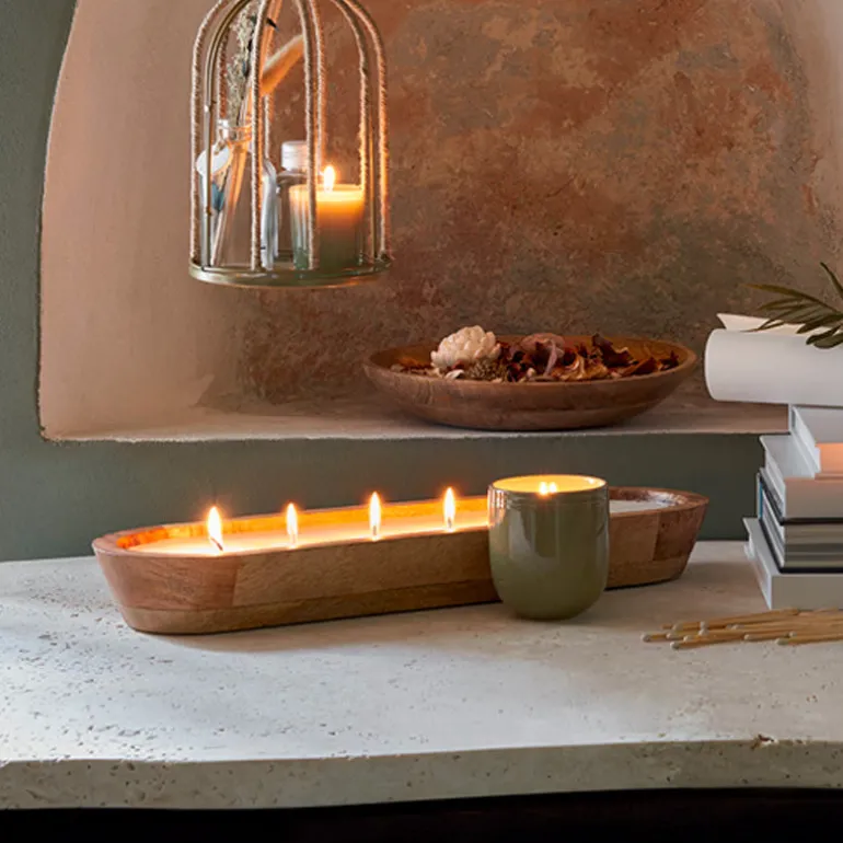 Bougie parfumée en bois Paola