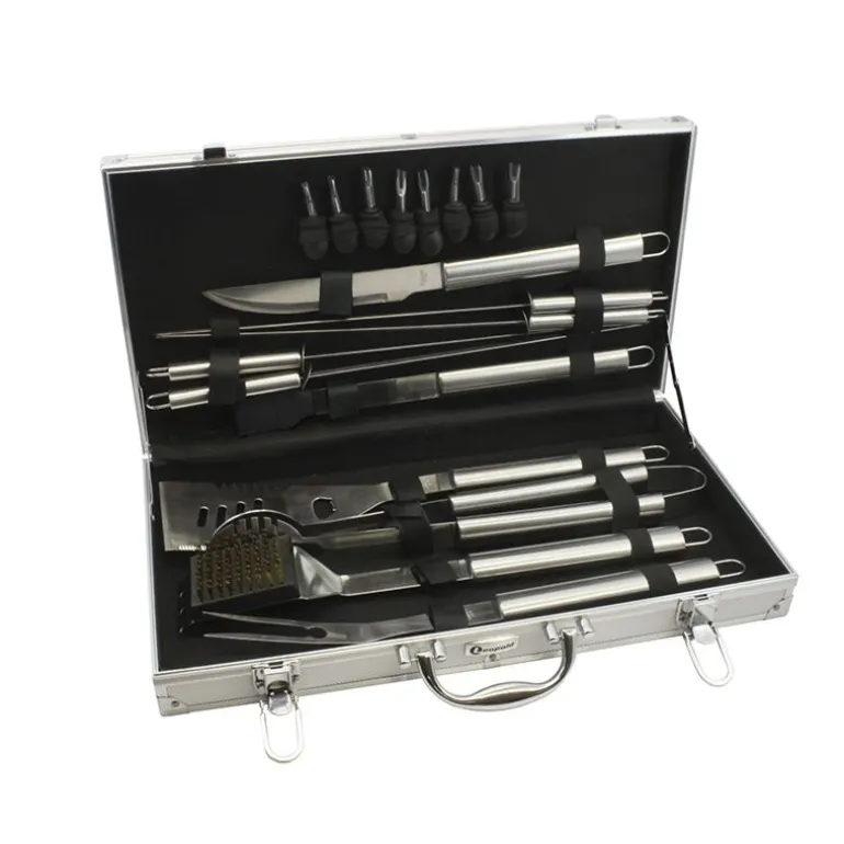 Coffret barbecue 18 ustensiles