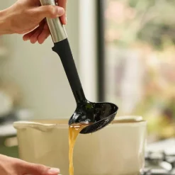 Louche en silicone avec reposoir