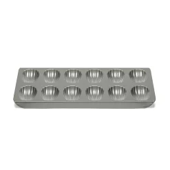 Moule acier revêtu 12 madeleines
