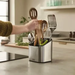 Pot à couvert en inox