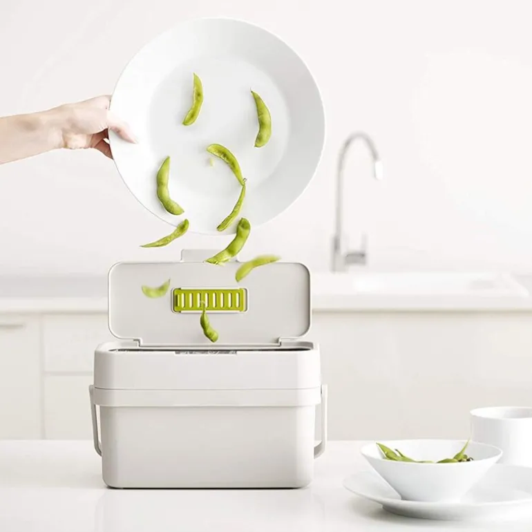 Poubelle à compostage