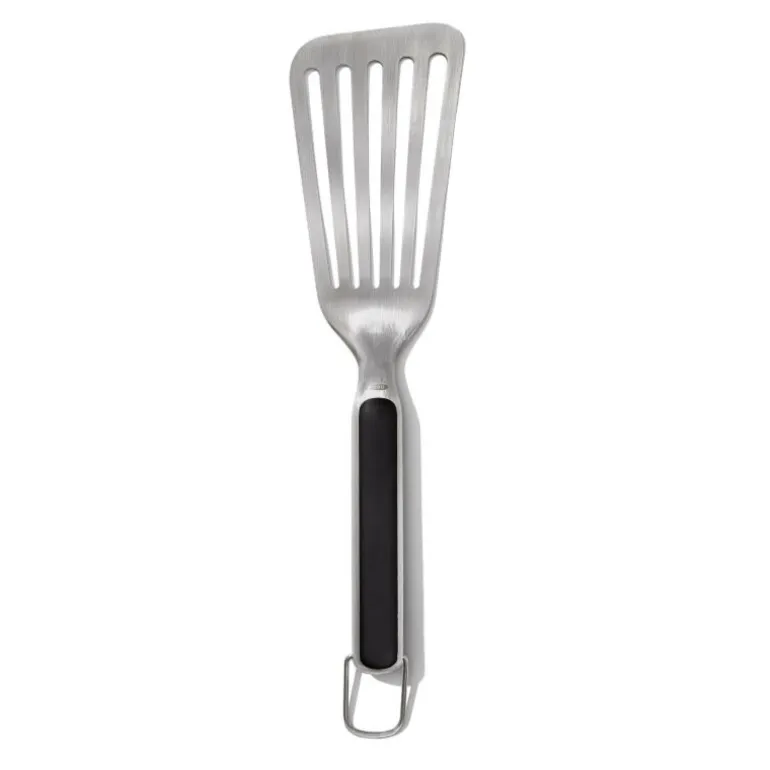 Spatule ajourée flexible pour barbecue